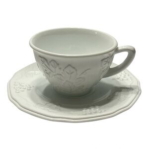 Vintage Indiana Milk Glass Colony Harvest Cup & Saucers Set of 4.